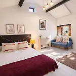 Little Gem At Lough Sillan House - Adults Only Ferienhaus Shercock