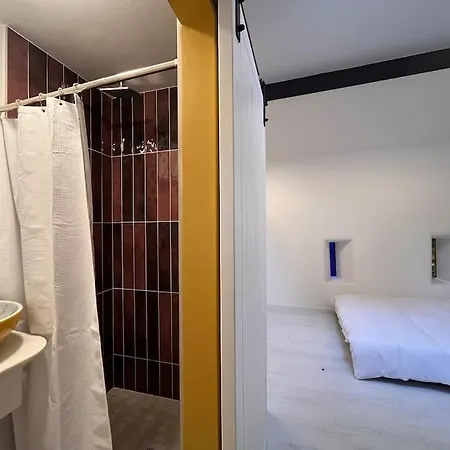 بيت للعطل The Little Gem *