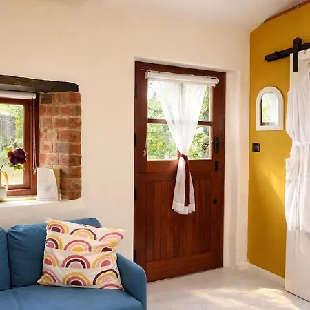 Little Gem At Lough Sillan House - Adults Only *