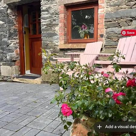 Сasa de vacaciones Little Gem At Lough Sillan House - Adults Only